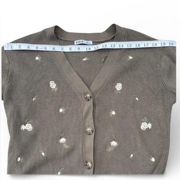 Devoted Button-Up Cardigan | Size L - Picture 9 of 10